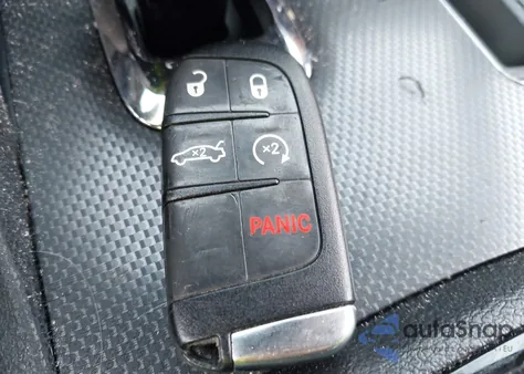 2014 Chrysler 300 300S из США, поврежденный, VIN 2C3CCABG9EH323782